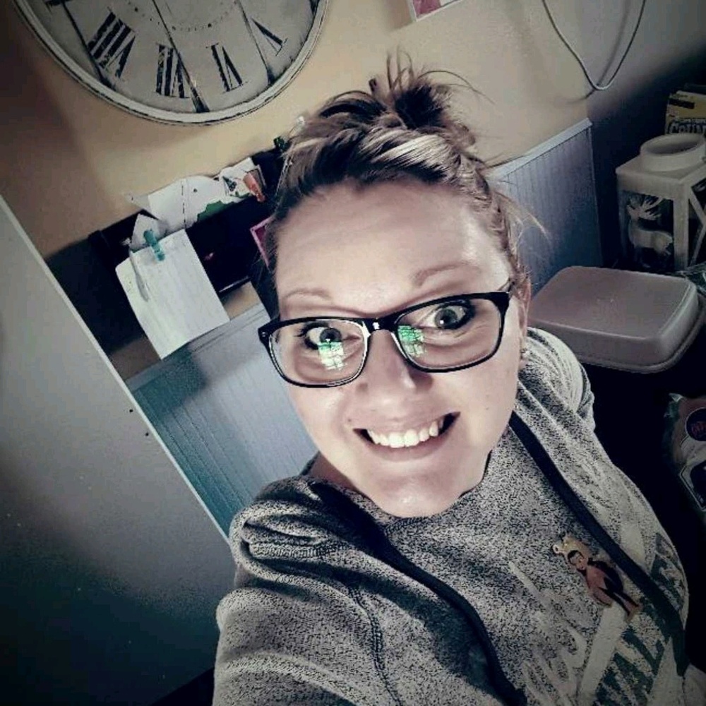 Meet your Posher, Jaylene